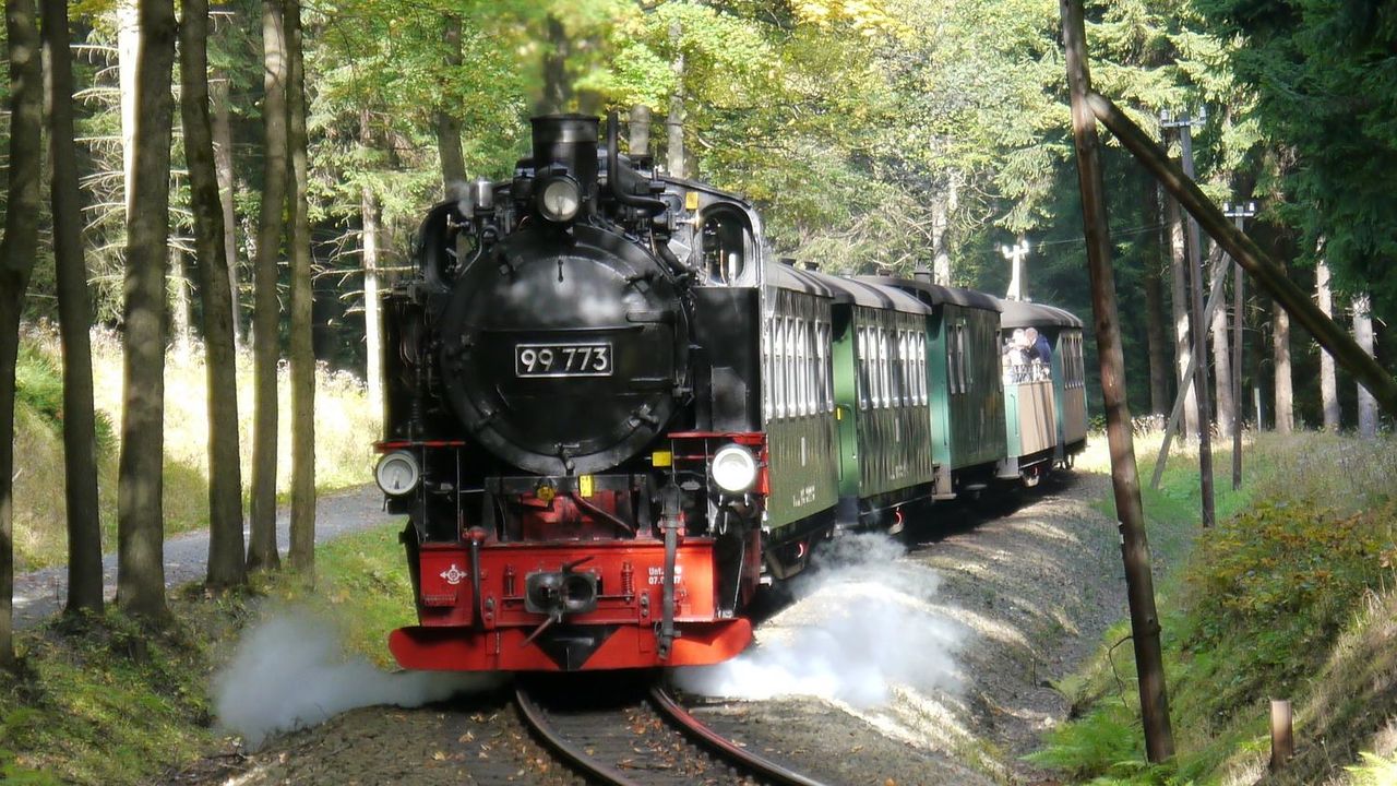 Fichtelbergbahn Cranzahl – Kurort Oberwiesenthal Fichtelbergbahn Cranzahl – Kurort Oberwiesenthal